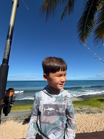 Yourh Camo UV Fish LS Hood